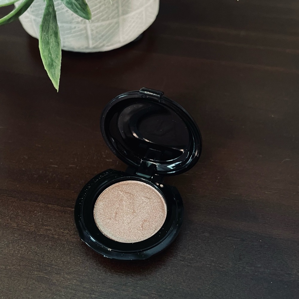 nomad intense eyeshadow in aperitivo